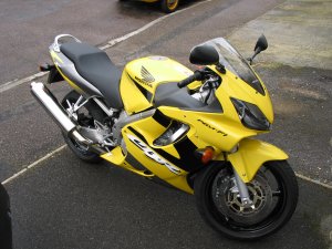 CBR 600F